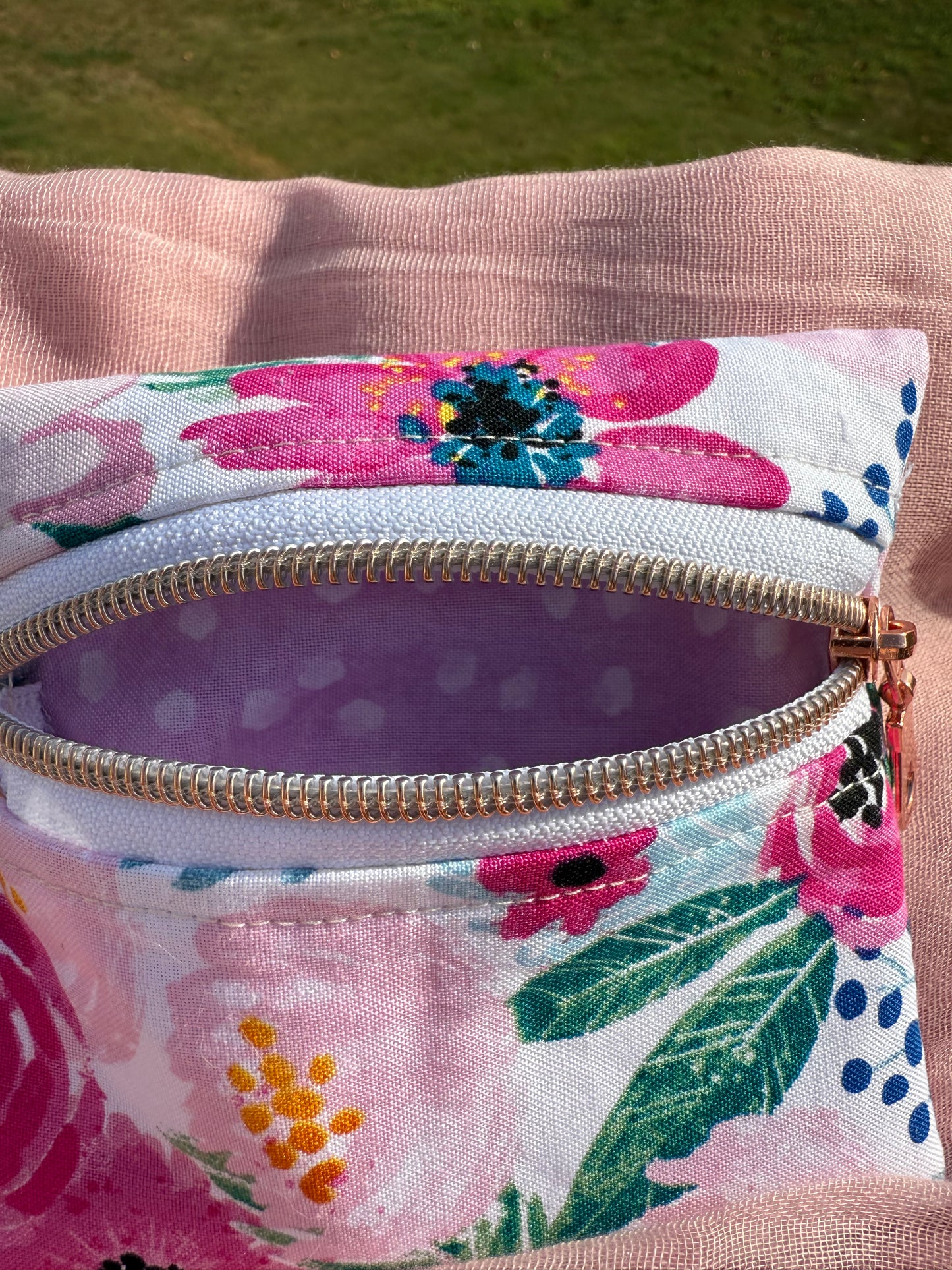 Zipper Card Holder - Pink Floral